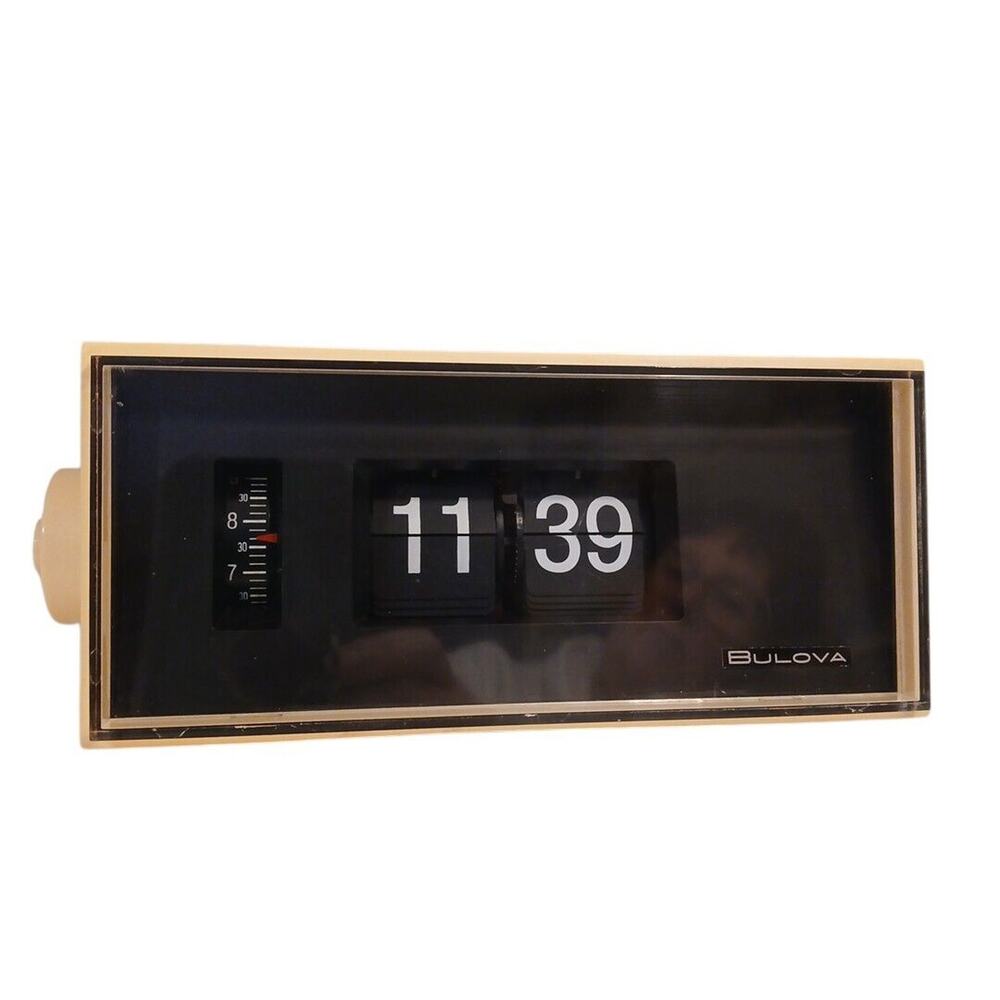 Bulova Flip Alarm Clock Beige Black Plastic Model# B5410‎ READ